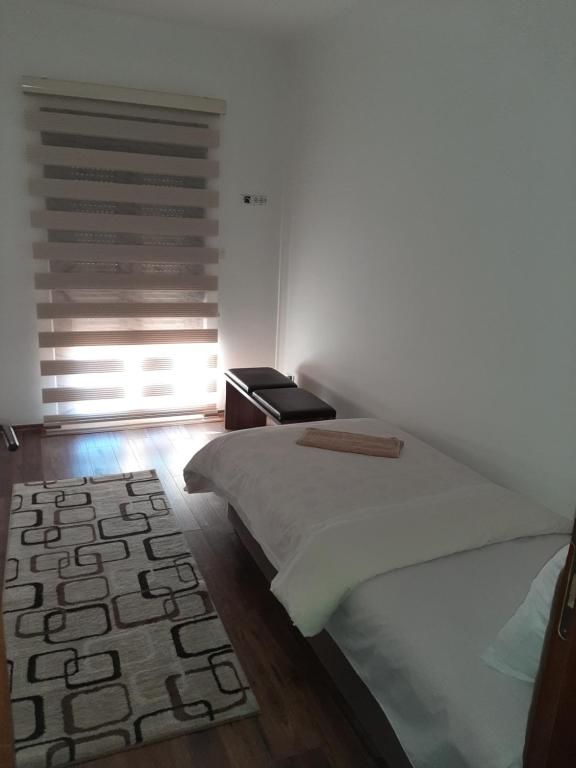 Апартаменты Aparmani MIA VUKSANOVIC 1 Цетине-26